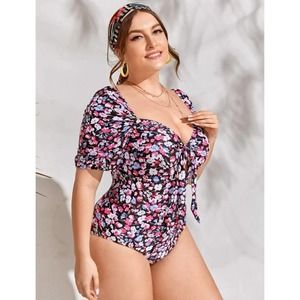 1X SHEIN Plus Size Cut Out One Piece Floral Print Swimsuit with Sleeves
